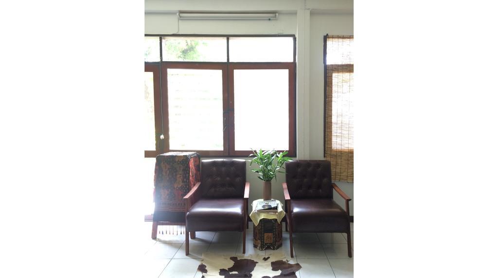Many Trees Apartment Bangkok Exterior photo